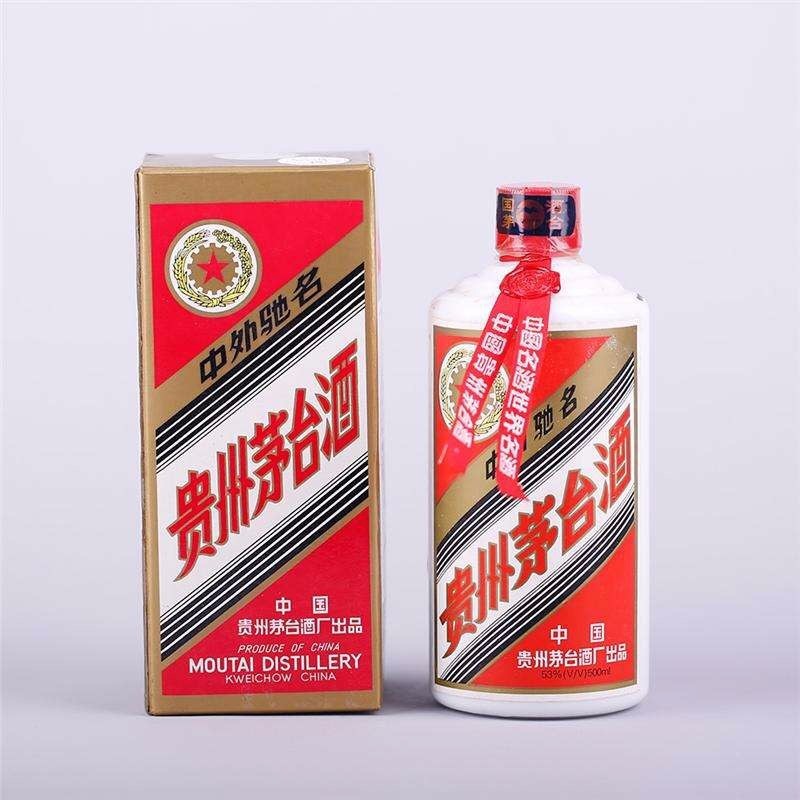 為什么飛天茅臺(tái)比五星茅臺(tái)多兩個(gè)小酒杯？有什么作用？