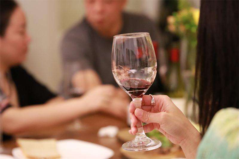 葡萄酒和桑葚酒的區(qū)別，這三大區(qū)別你了解了嗎？