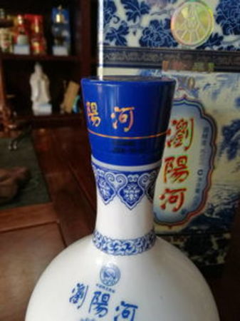 瀏陽河酒國(guó)850度價(jià)格(國(guó)字30號(hào)瀏陽河酒價(jià)格)