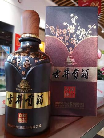 可以用濃香型白酒泡果酒嗎(濃香型白酒用來泡果酒可以嗎)