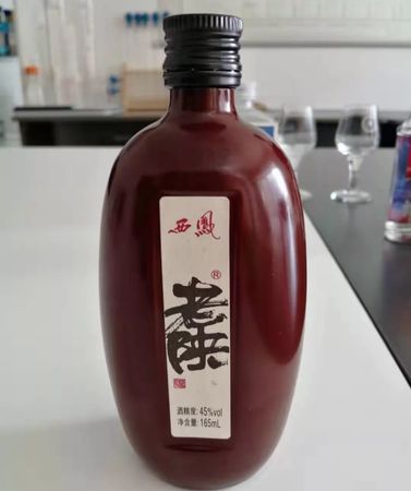 德小白酒(德小白酒價(jià)格及圖片)